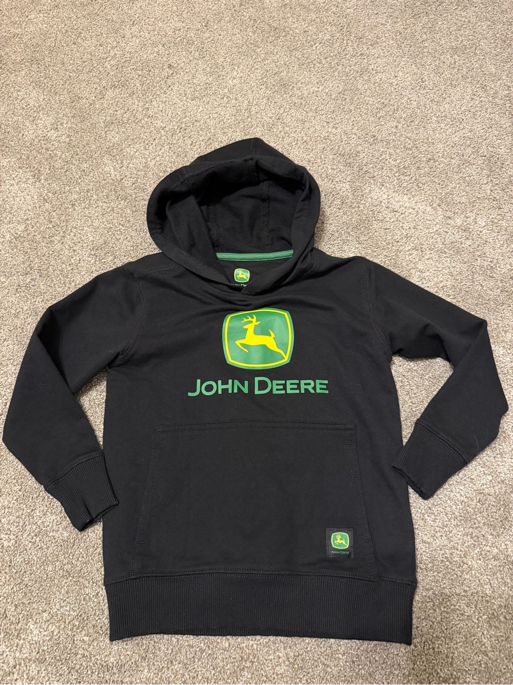 Boys 4/5 xsmall John Deere Black Pullover Crewneck